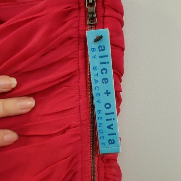 Alice and Olivia one shoulder sz M NWT - Picture 4 of 8